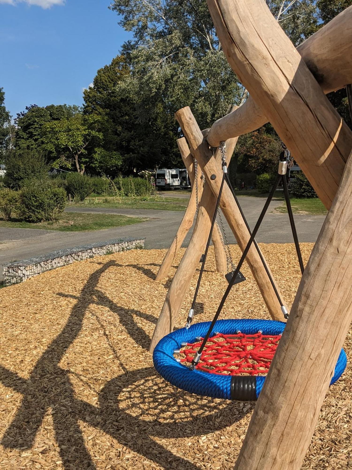 Camping Onlycamp Tours Val De Loire サン・タヴェルタン エクステリア 写真